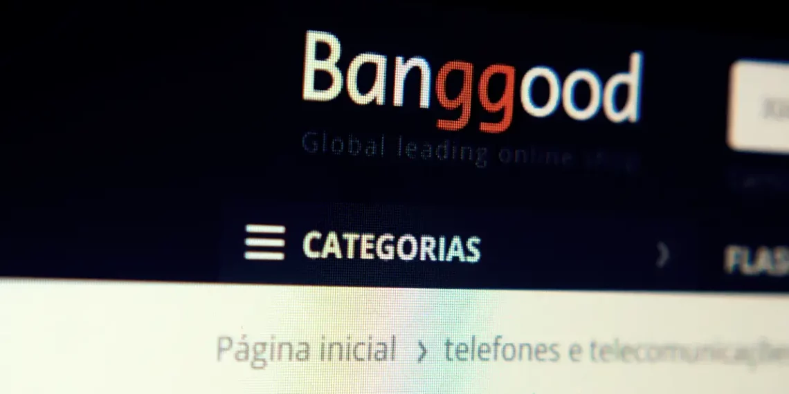 Foto do logo do site banggood.com
